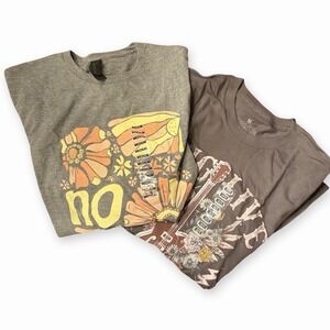 Lot Of 2 Brand New NWT Womens T Shirts Size Medium Long Live 90s Country Boho